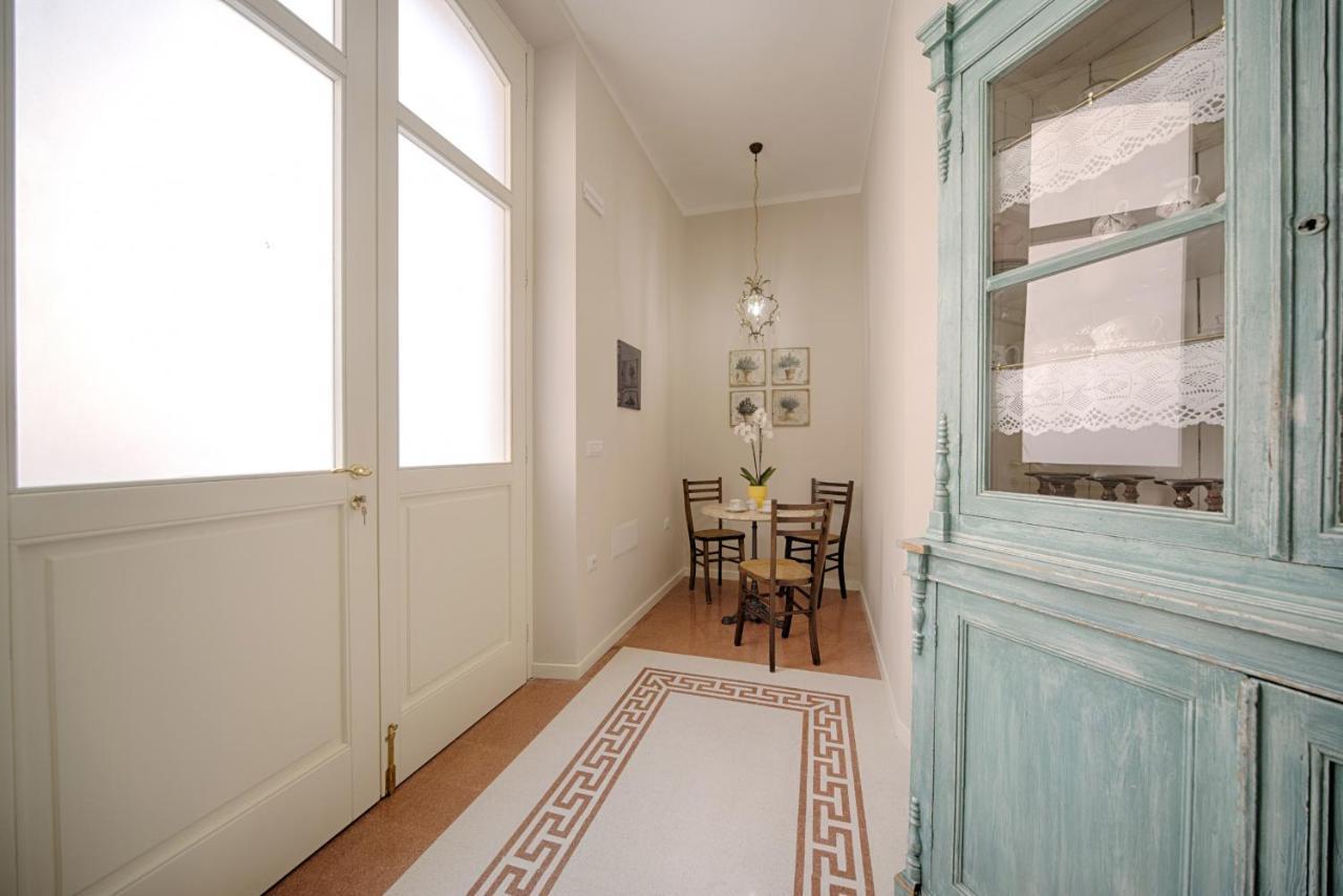 B&B A Casa Di Teresa Олбия Екстериор снимка